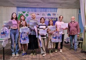 Воспитанницы Воскресенской ДШИ стали победителями на Левитановском пленэре. Фото: официальная страница Воскресенской ДШИ в социальных сетях