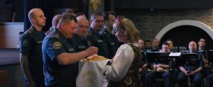 Отряд из командировки торжественно встретили в Центре «Лидер». Фото: официальный сайт Центра «Лидер»