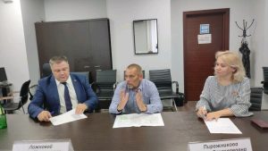 Депутаты Совета муниципального района Коммунарка провели личный прием жителей